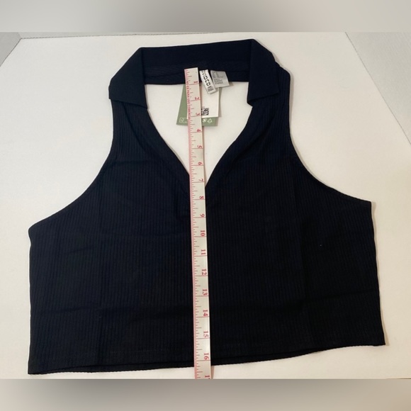 H&M NWT Women’s Halterneck Top with Collar Black Size XLarge. - Picture 3 of 8